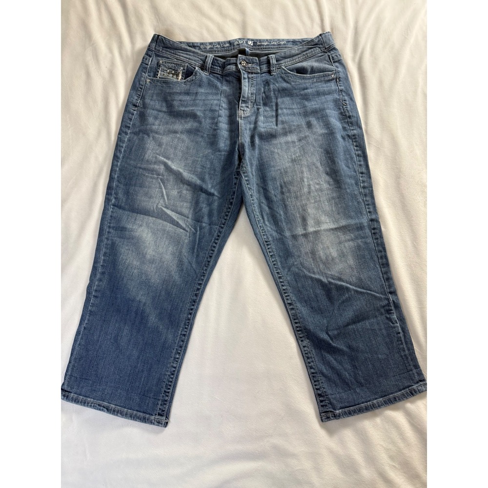 Apt. 9 Modern Fit Straight Leg Capri Jeans Blue Denim Embellished Pockets 14